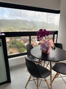 AP MODERNO - 2 quartos - Ar condicionado- 600m PRAIA