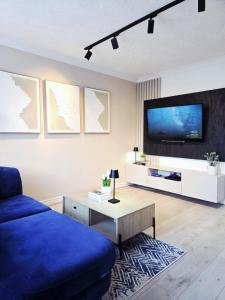 Family & Contractor Stay WiFi, Garden Private Parking for 2 cars