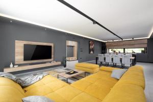 Villa Angelina by Villsy