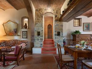 Villa Fonte di Pillo by Interhome