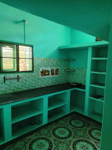 Iniyatamil Illam Home Stay 2BHK