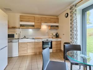 Holiday Home Holiday Hill 58 by Interhome