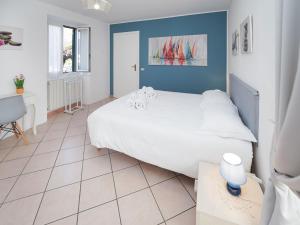 Apartment White by Interhome