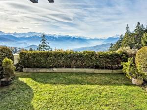 Apartment Les Essampilles 25 by Interhome