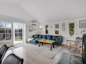 Holiday Home Aila - 1-4km from the sea by Interhome