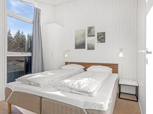 Holiday Home Halwarth - 250m from the sea by Interhome