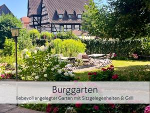 HINTERBURG SCHLITZ - Großes Burgen-Apartment mit 4 Schlafzimmern & 2 Bädern - ideal für Familien und Gruppen, inklusive kostenloser Parkplätze, Aufzug und Garten
