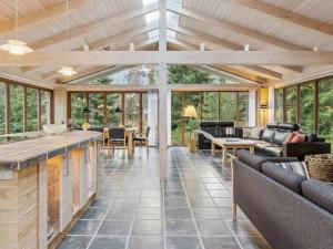 Holiday Home Jorid - from the sea by Interhome