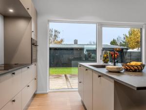 Holiday Home Barnet - 180m to the fjord by Interhome