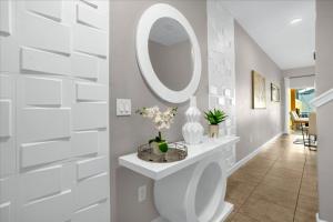 4 Bedrooms 3 Bathrooms Paradise Palms 8969 Bp