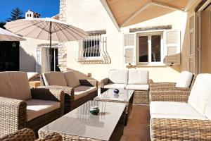 Villa lumineuse climatisée avec piscine