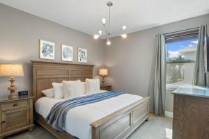 8 Bedrooms 7 Bathrooms Encore Resort 7590 Ma