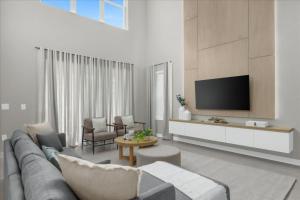 5 Bedrooms 5 Bathrooms Champions Gate 571 Sb