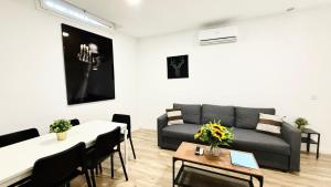 Apartamentos Madrid Connection - Universidad by Oshun Apartments