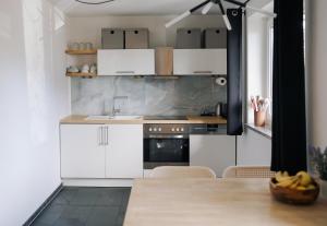 Schöne Designer-Wohnung im Mangfalltal