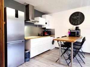 Le DrômArdèchois - Gîte meublé Ardèche - WIFI Parking - Écolodgîte Drôme ardèche