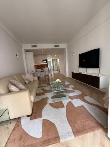 Beautiful 3 rooms, Carré d Or