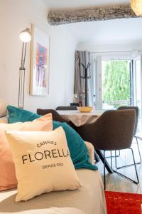 LE COEUR DU SUQUET avec petit balcon et belle vue