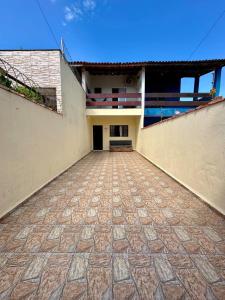 Brisamar Mongagua Sobrado com Ar Condicionado a 50mts do Mar