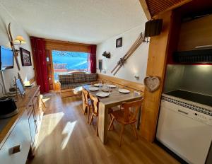 Aiguille des Neiges - Ménage inclus - Arc 2000 - Place Olympique - Ski IN-OUT - Conciergerie du Varet