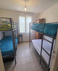 Friendly getaway near the creeks