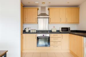 Contemporary flat in Bow