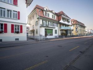 Thun Center Apartment Close to Lake and Shops