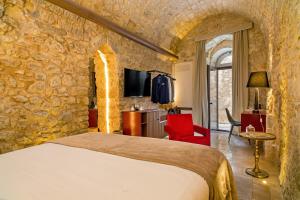 Locanda Don Serafino Historical Boutique Hotel