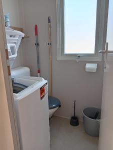MH 229 2 chambres et 1 salle de bain dans camping 4 étoiles avec parc aquatique