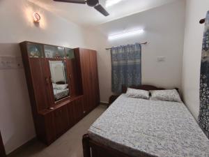 Shri Krishnas Home