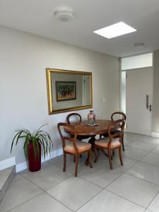 Vermont Hermanus Flatlet