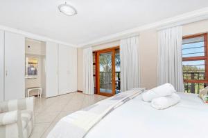 Luxurious Modern 4 bed home with no loadshedding!