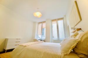 Modern & Hypercentre, Private Balcony