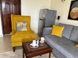 Lakeview Apartments - Serene Mustard