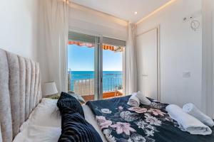 MalagaSuite Coastline Apartments Fuengirola