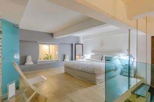 Luxury Duplex Retreat, Aldaba Selection