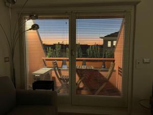 Gorgeous central open space Missori and Vetra subway