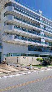 Apartamento Elegante em Prédio de Luxo na Praia das Dunas