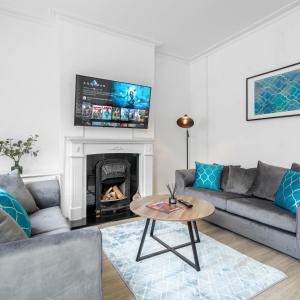 Stylish 3Bed House - Sleep 5 - Free On Street Parking - Smethwick - Wi-fi Netflix 11TH