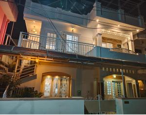 JOHNs Paradise - Homestay