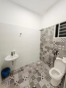 Private Roomstay Shared Home Near KTM Batu Gajah