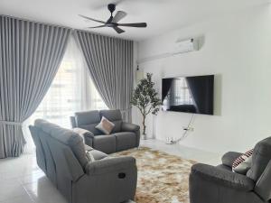 Private Roomstay Shared Home Near KTM Batu Gajah