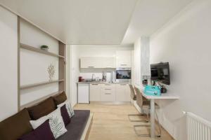 Beautiful and modern studio for 2 near Bastille
