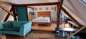 VILLA LUCIA stone house in the center of Modry