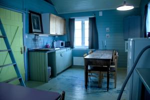 Kræmmervika Rorbuer - Rustic Cabins & Hostel in Lofoten