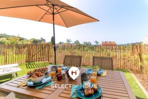 SELECTsoHOME - T2 pour 4 personnes à Saint-Clair au Lavandou avec vue mer, piscine et parking privé - 180SUD-C02