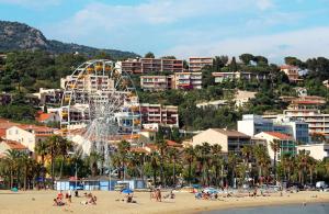 SELECTsoHOME - T2 pour 4 personnes à Saint-Clair au Lavandou avec vue mer, piscine et parking privé - 180SUD-C02