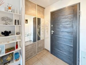 Vue mer - T2 sur les hauteurs de LÎle-Rousse