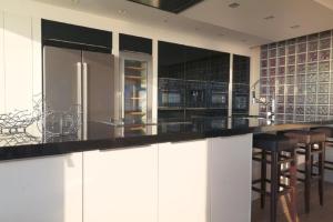 BEL AIR HOLIDAY - Luxury Apartment with Amazing Seaview in Ostend T1