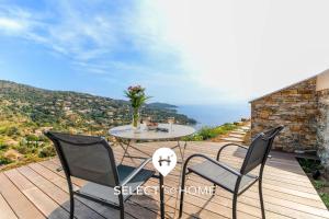 SELECTsoHOME - Magnifique T2 sur les hauteurs dAiguebelle avec piscine privée et vue mer !- ROCCA BELLA